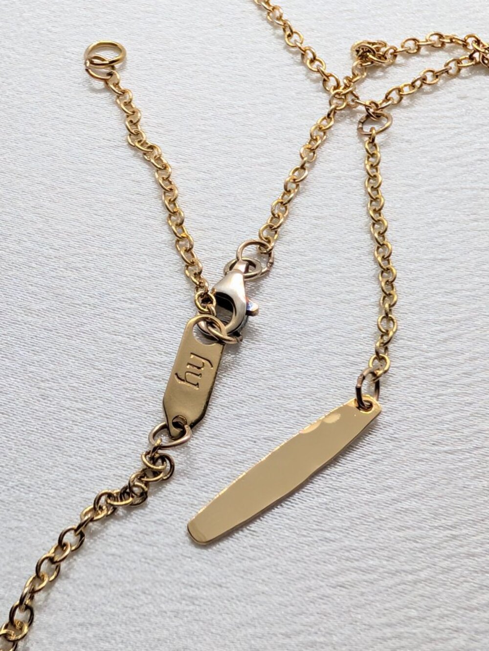 NWT Holly Yashi simple and classic necklace - Picture 5 of 8